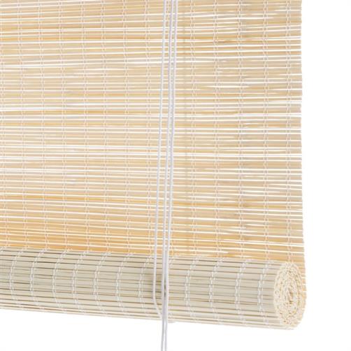 Rullegardin i lys heldækkende smal bambus med 98% soldæmpning  fra Color&Co